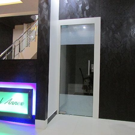 Royal Annex Hotell Mumbai Eksteriør bilde