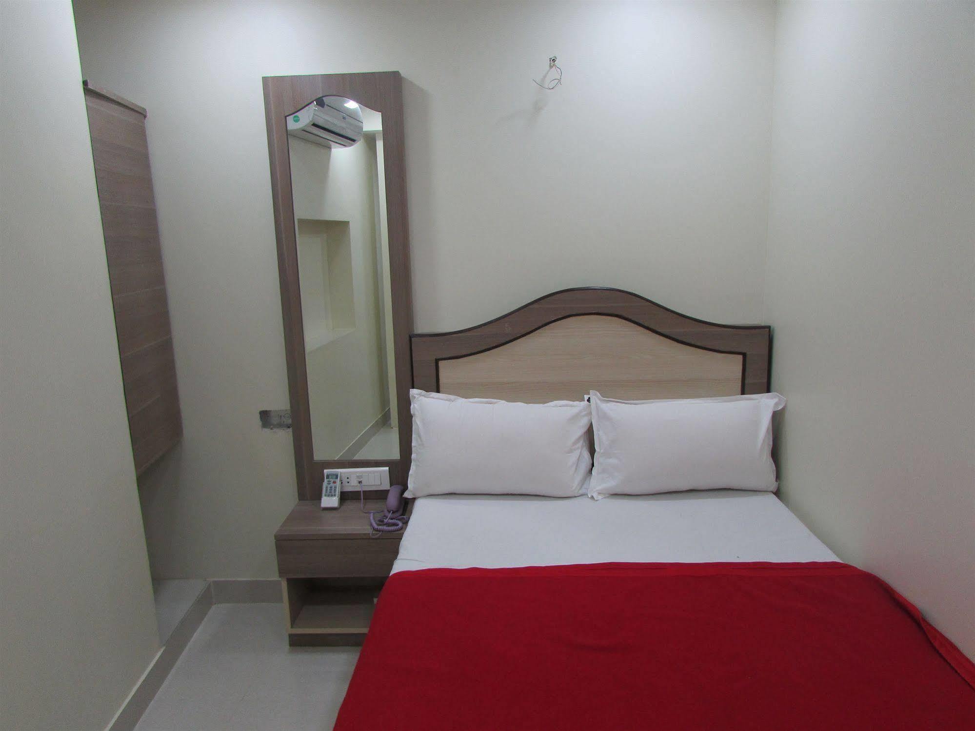 Royal Annex Hotell Mumbai Eksteriør bilde